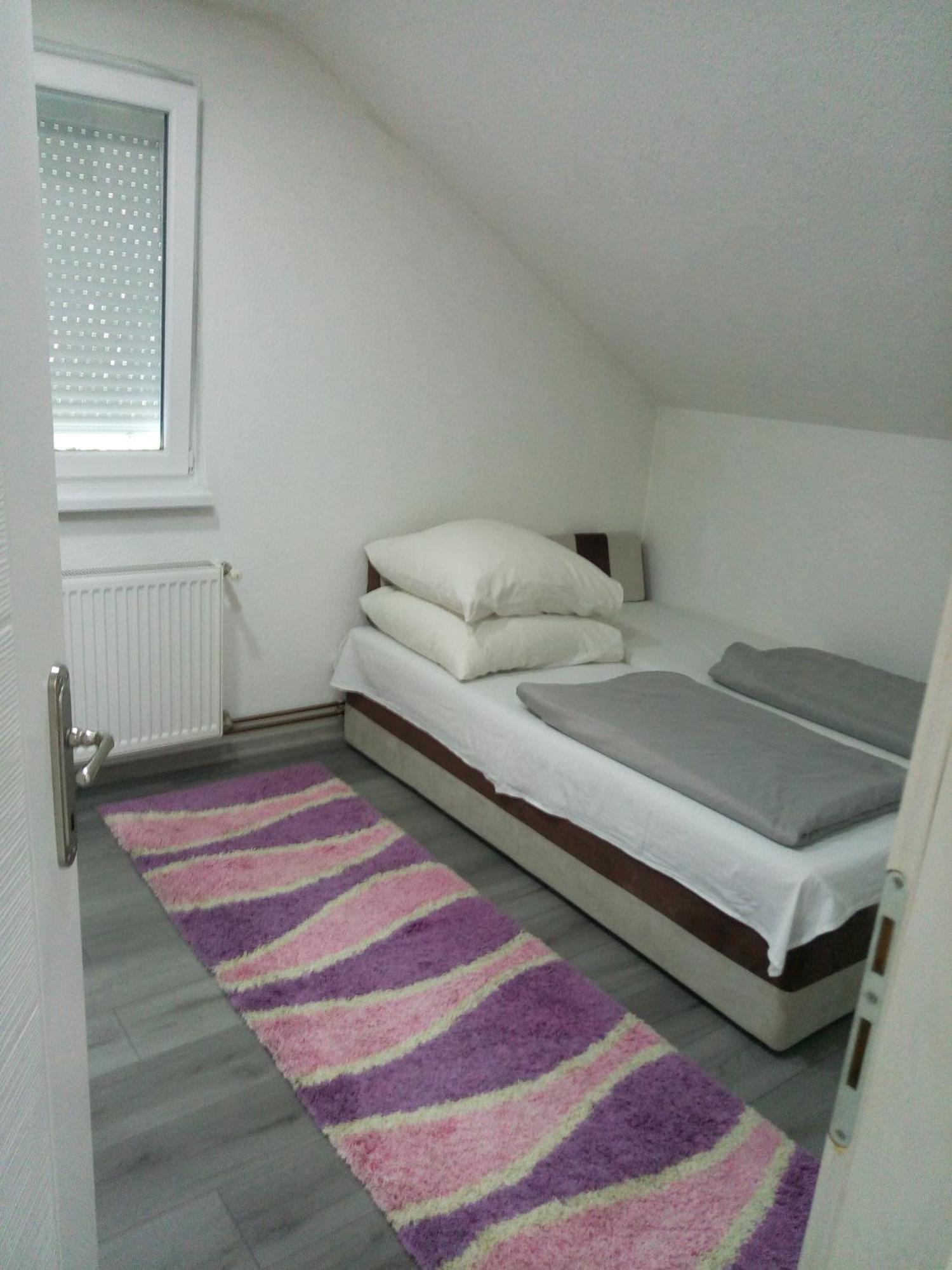 Apartman All Seasons Hotonj Zimmer foto