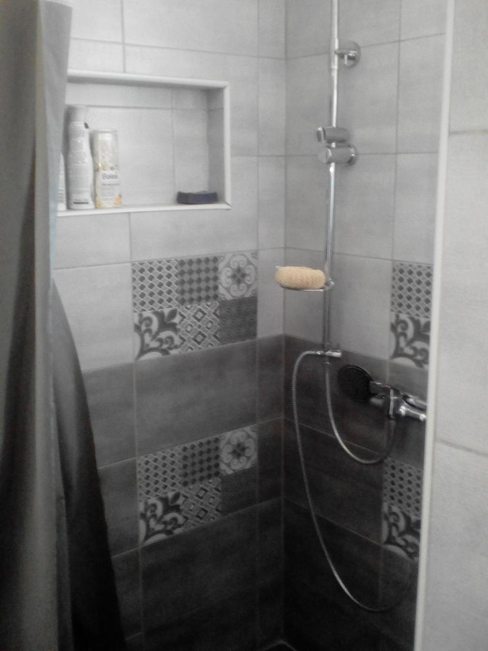 Apartman All Seasons Hotonj Exterior foto